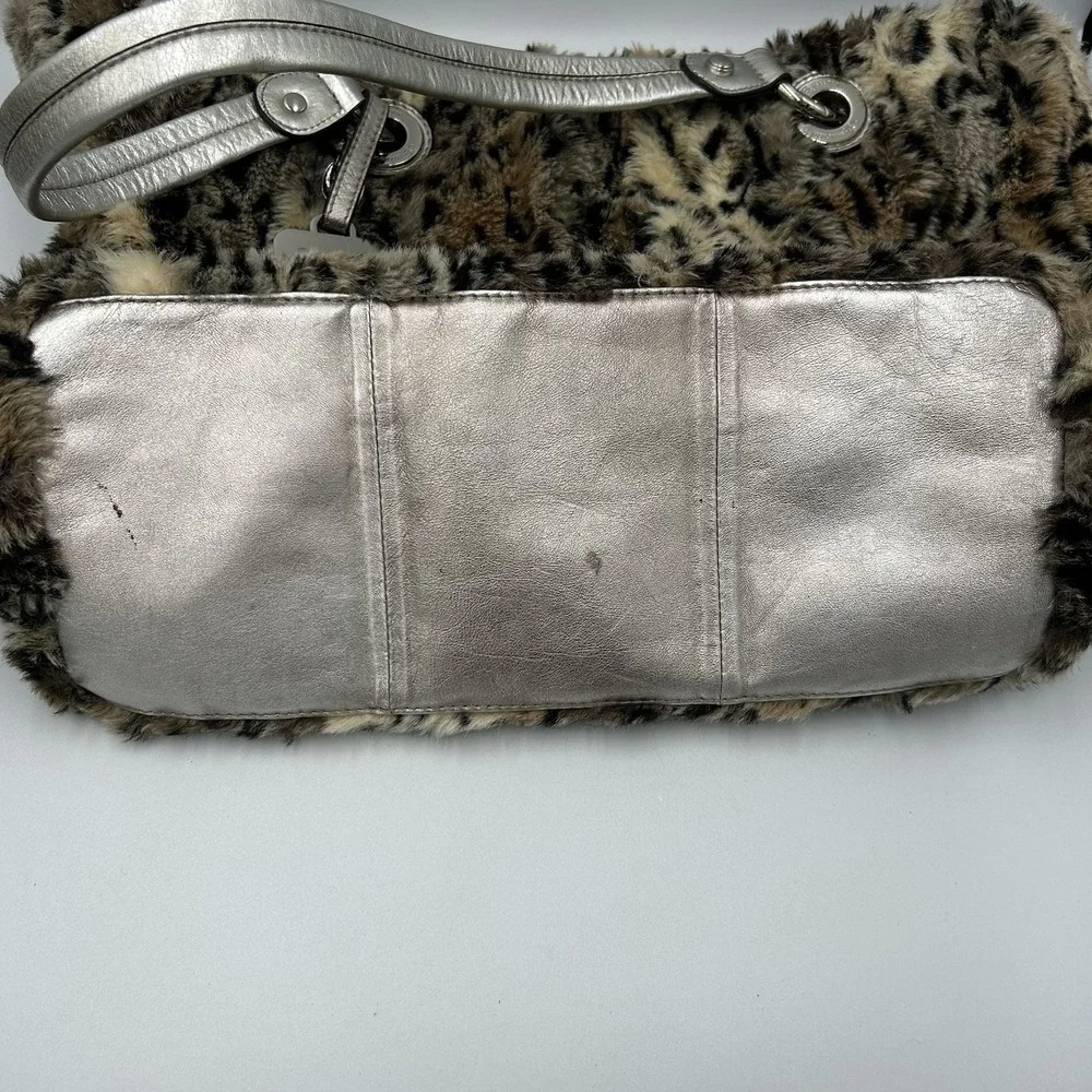 B Makowsky Leopard Print Faux Fur Shoulder Bag Silver Leather Trim Y2K Hobo